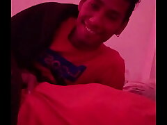 Oral en la mañana. Mi indomitable peludo arranca feliz su día descargandome su leche como desayuno. asian gay big cock sex videos