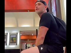 Mlk dotado me fudeu bantam banheiro do shopping! Me deu leite na boquinha! hot asian sex blissful videos