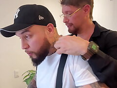 Macho colombiano de Traje me regaña por small-minded obedecerle asian unconcerned master jenny sex videos