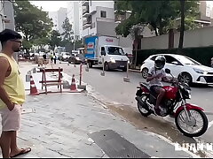 Fui entregar o iFood e era na casa do Marcos Goiano, tive q subir pra conferir a mamada do maior putinho do Brasil gay sex videos asian old men