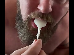 Bodybuilder Shoots Ropes Multiple Days While Eating Cum Popsicles gay sex videos hot asian
